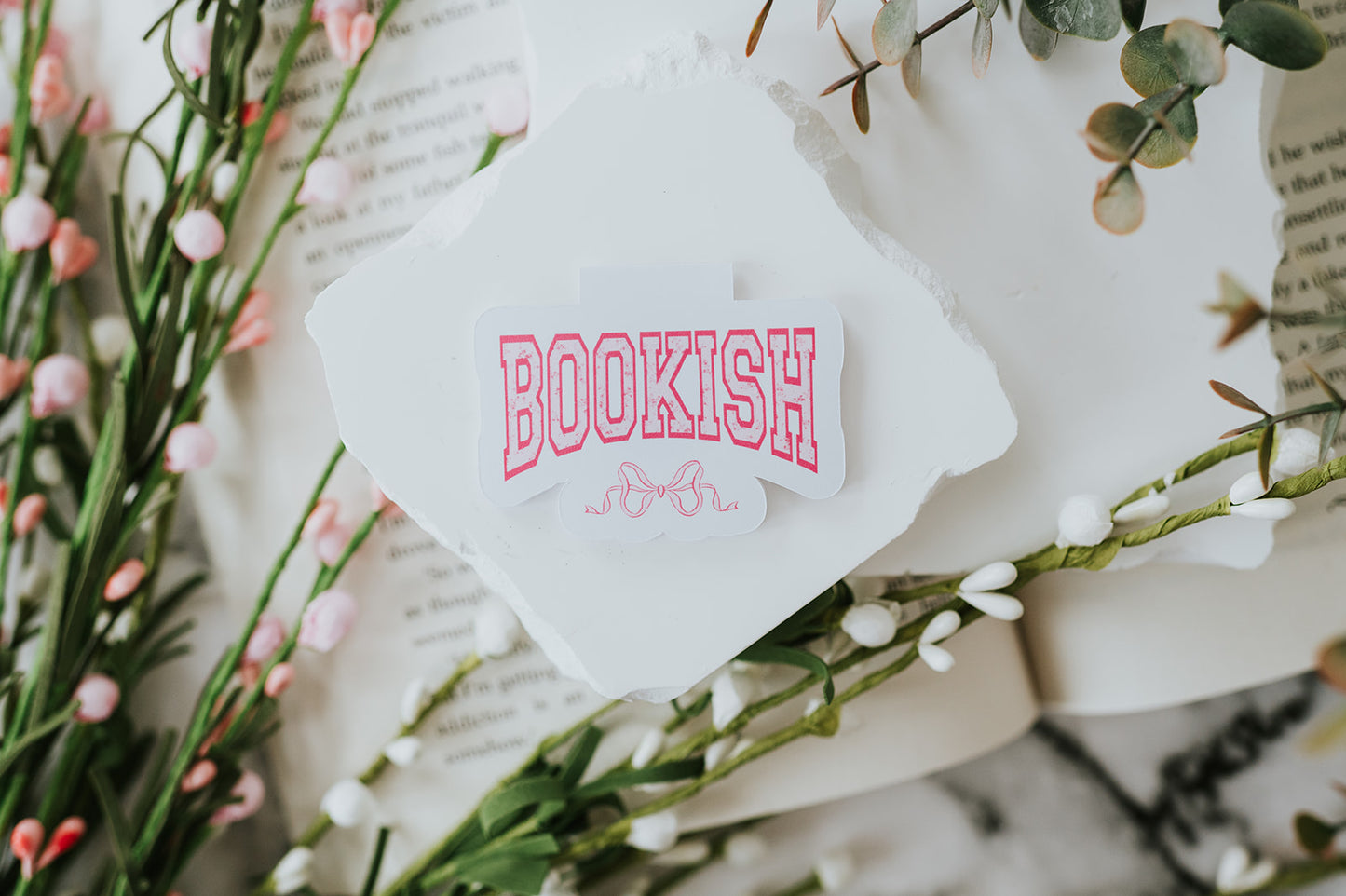 Bookish Magnetic Bookmark image 1