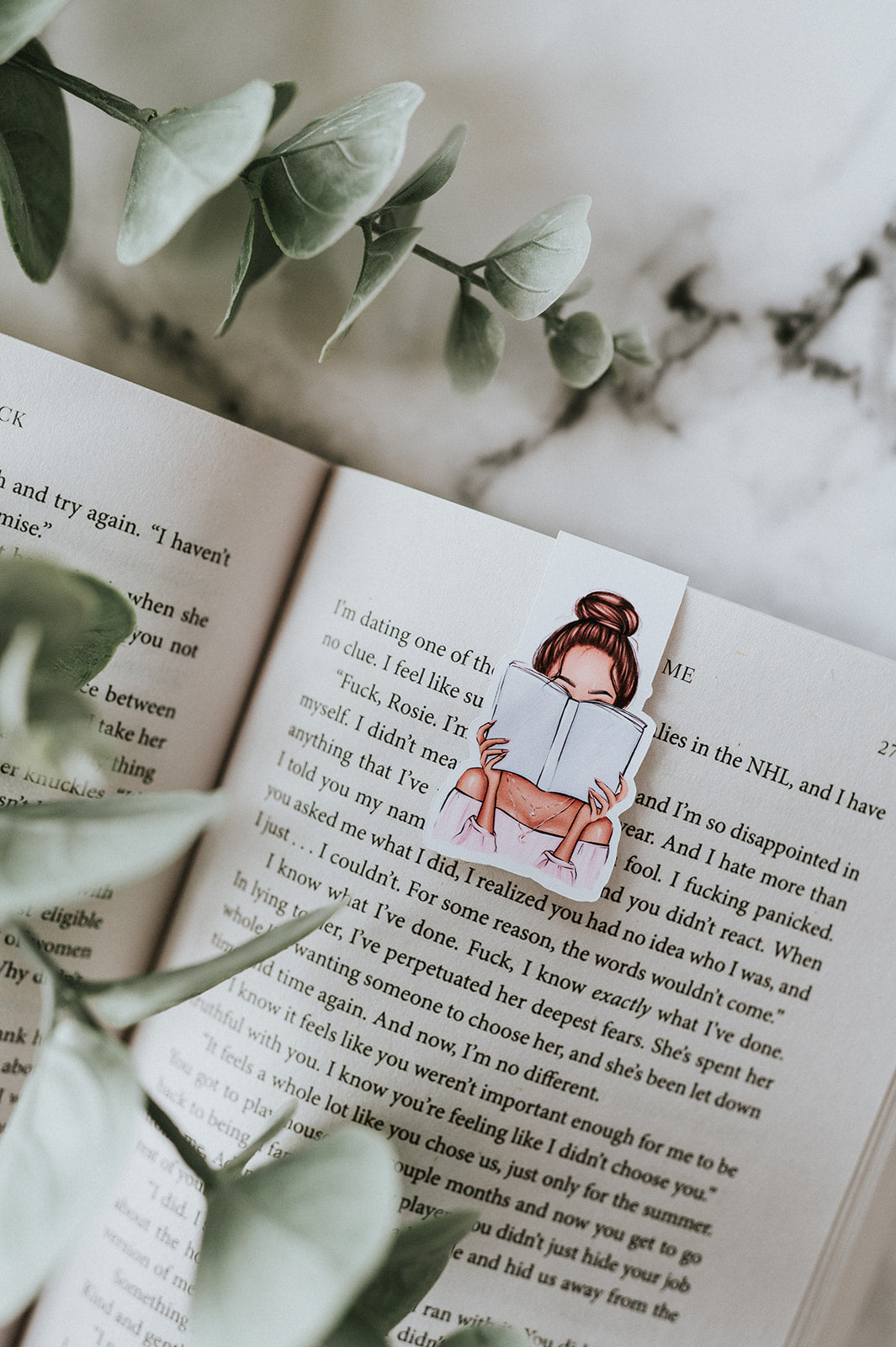 Reading Girl Magnetic Bookmark image 2