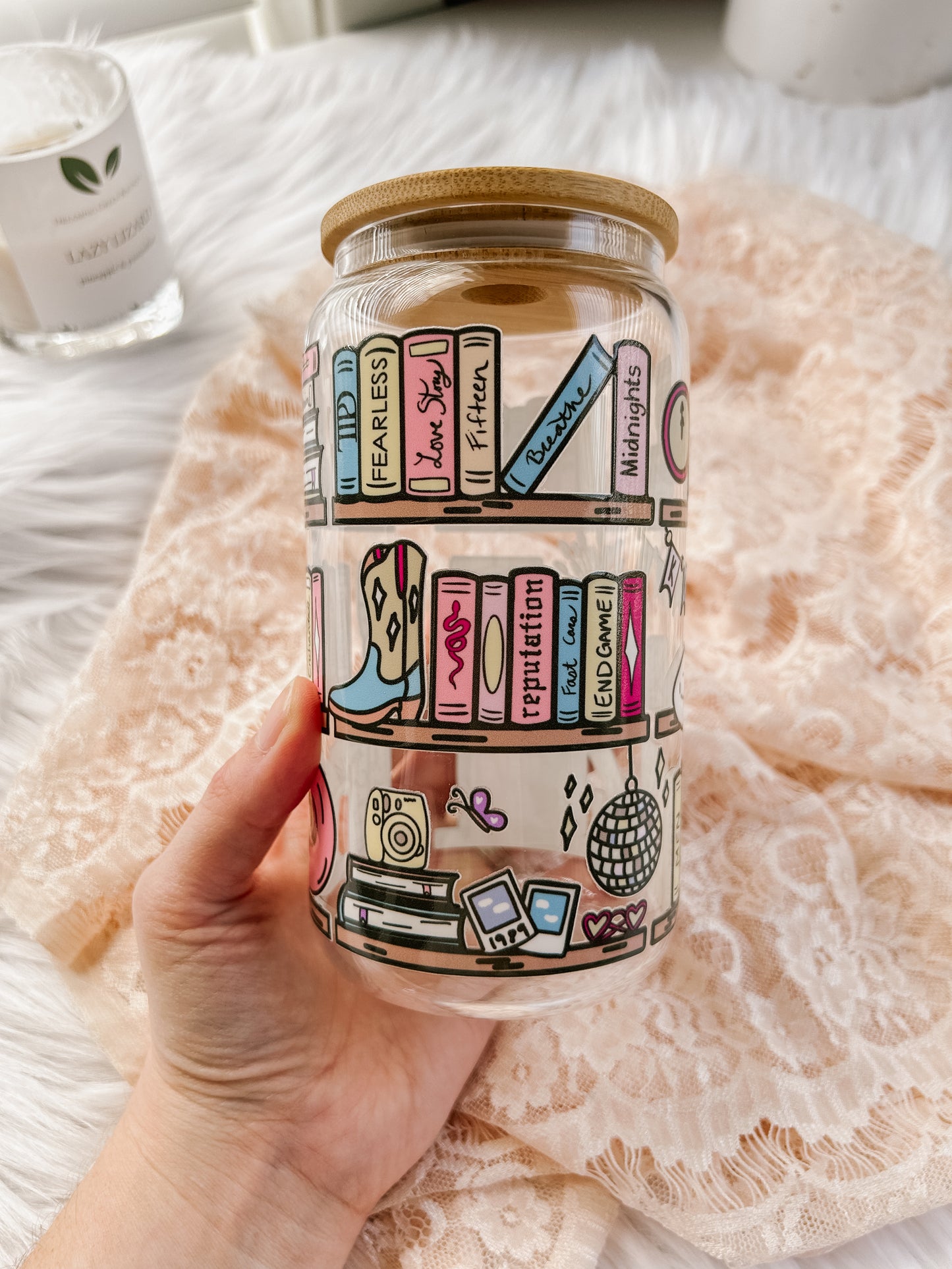Taylor's Bookshelf 16oz Glass Cup image 2