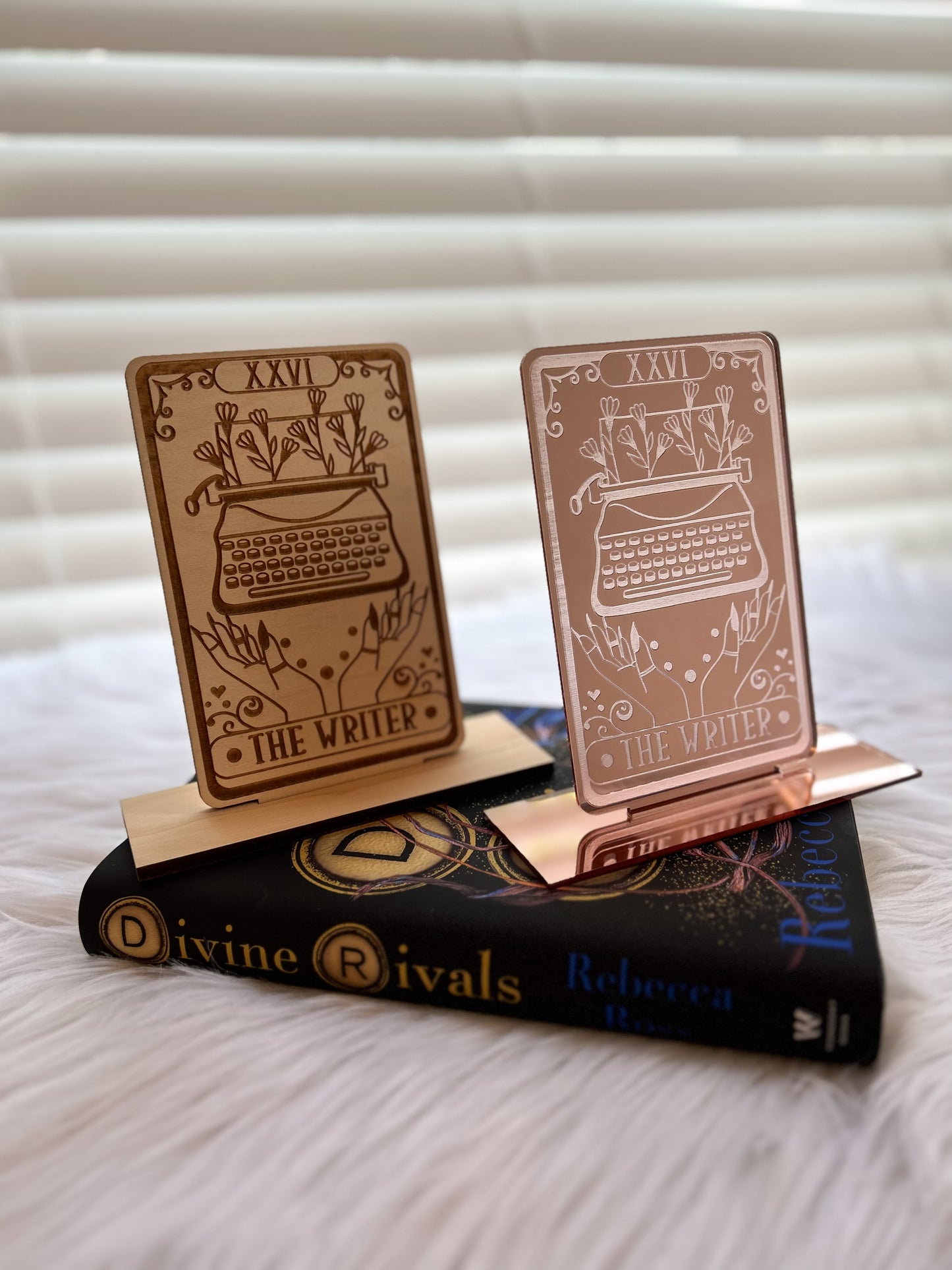 The Writer Tarot Card Shelf Sitter w/ Stand image 1