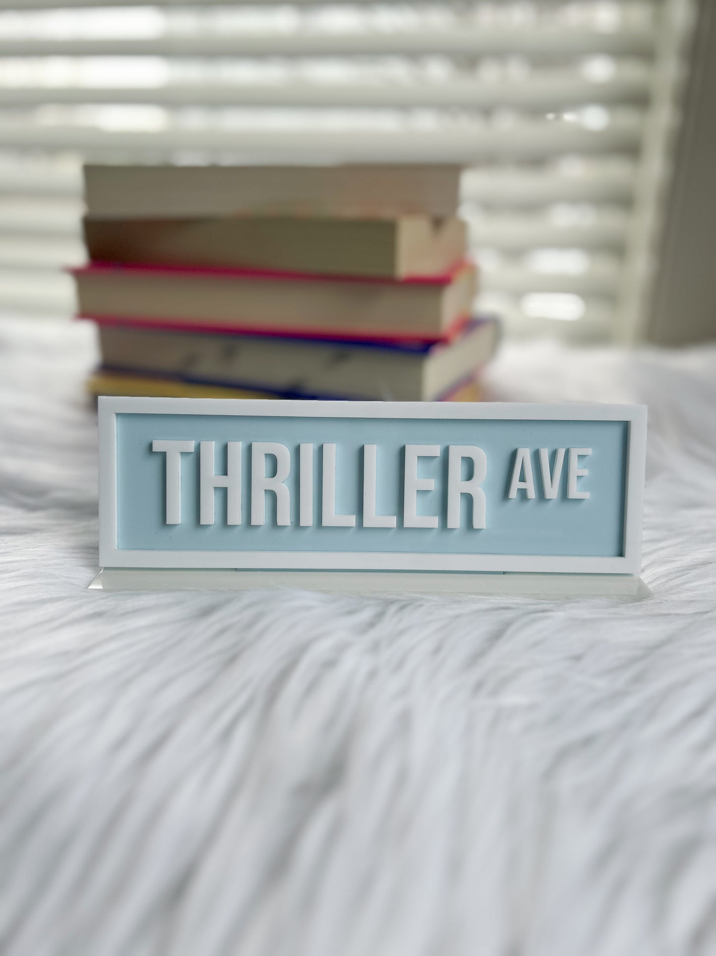 Thriller Ave Shelf Sign image 0