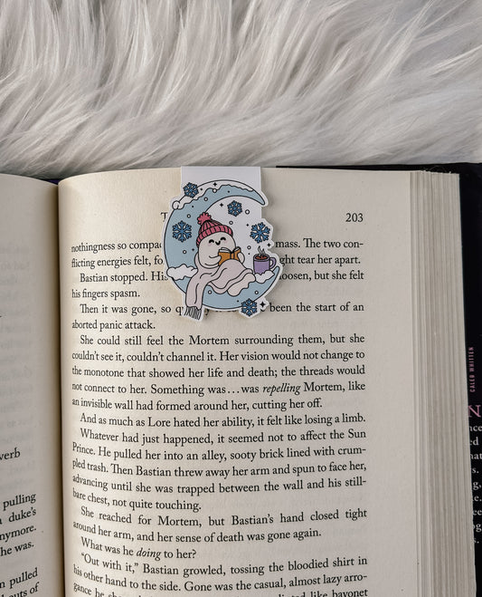 Winter Reading Ghost Magnetic Bookmark image 0